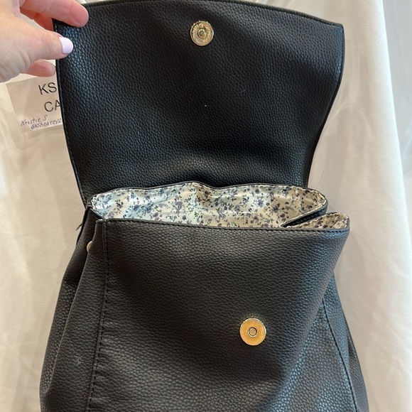 Catherine Malandrino small black backpack - Picture 5 of 14